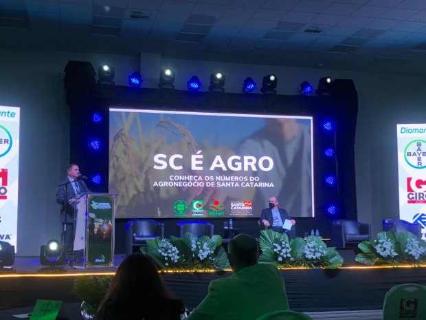 Programa Terra Boa da secretaria de Agricultura de SC é destaque no Encontro Nacional de Cooperativas Agropecuárias
