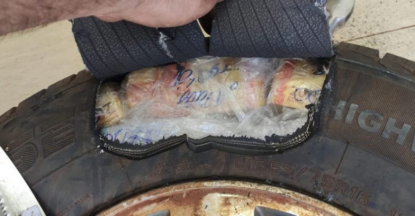 PMRv apreende mais de R$ 1 milhão em dinheiro dentro de estepe de caminhonete em SP PMRv apreende mais de R$ 1 milhão em dinheiro dentro de estepe de caminhonete em SP