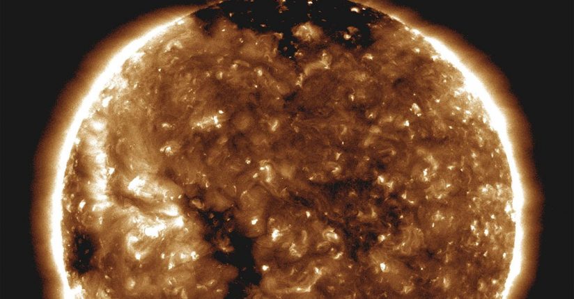 Nasa voa na atmosfera superior do Sol pela primeira vez