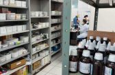 Farmácias básicas de Jaraguá mudam horário de atendimento a partir de segunda