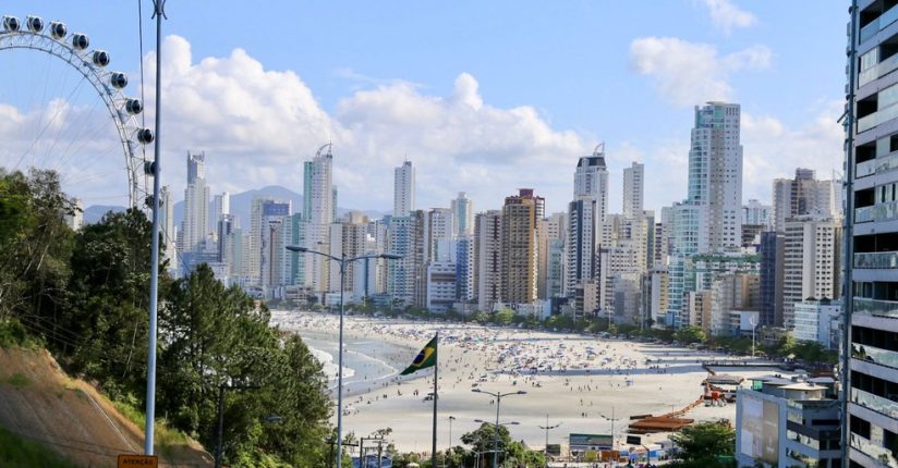 Balneário Camboriú tem o terceiro metro quadrado mais caro do Brasil, diz índice