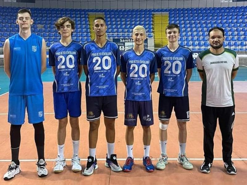 Cinco jogadores jaraguaenses são convocados para Campeonato Brasileiro Masculino sub-18 de voleibol