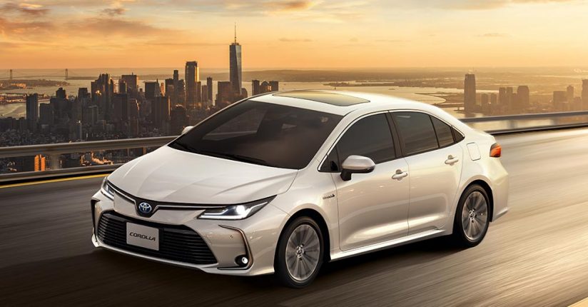 Bem-vindo ao futuro: Toyota Corolla e Corolla Cross já vivem o ano que vem