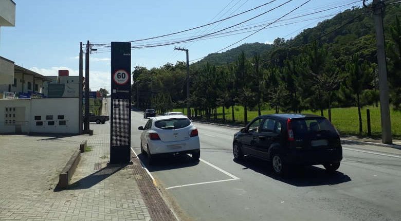 Controladores de velocidade começam a ser reinstalados no dia 10 de janeiro em Jaraguá do Sul