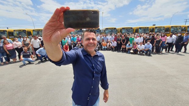 Estado anuncia maior investimento em transporte escolar da história Estado anuncia maior investimento em transporte escolar da história