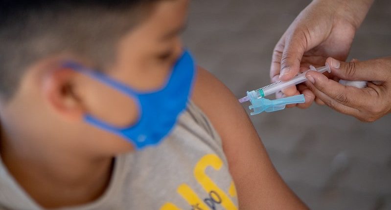 Liberada vacinação pediátrica contra Covid em crianças com oito anos em Jaraguá
