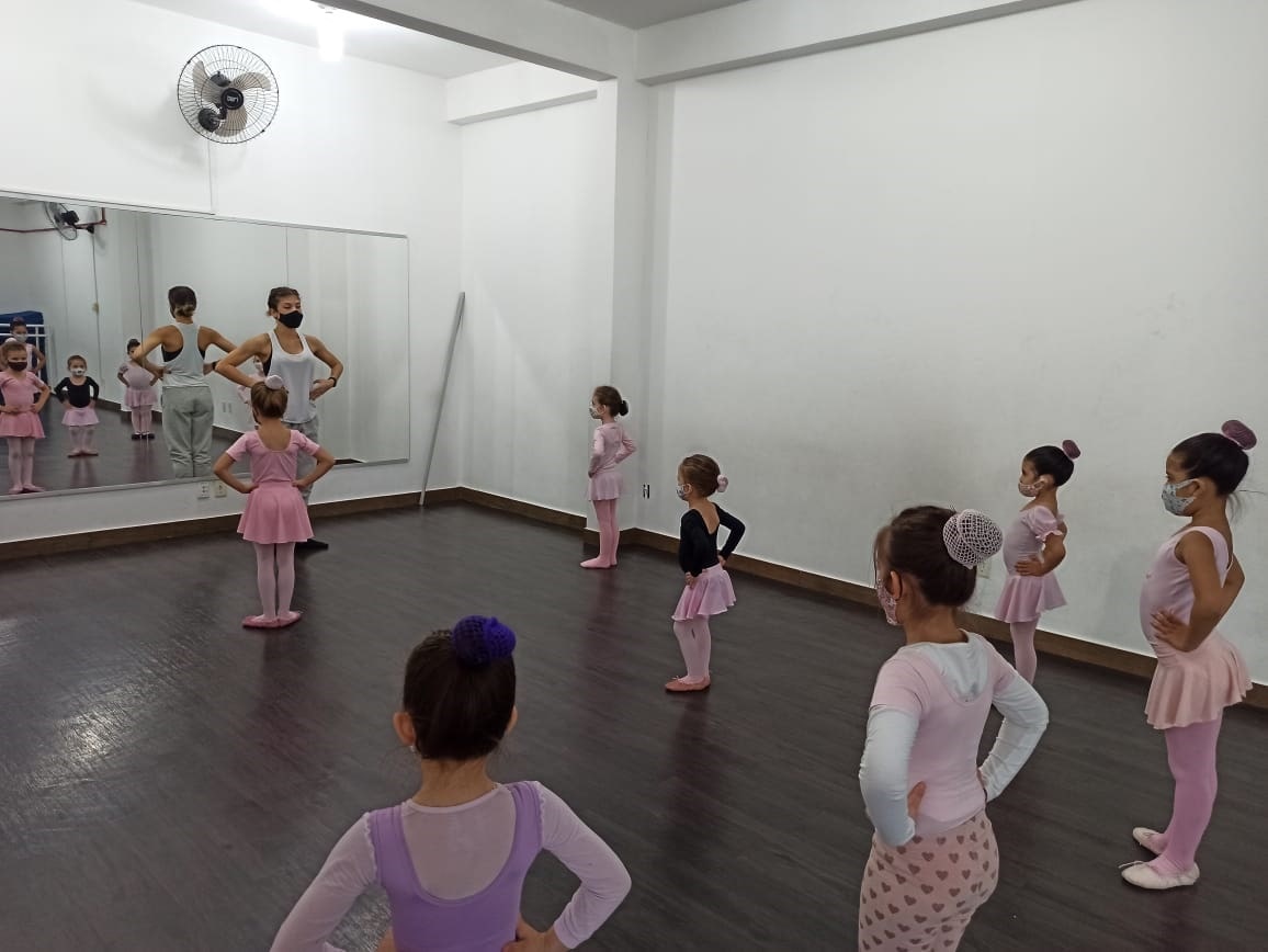 Fundação Cultural de Guaramirim abre inscrições para as oficinas de jazz e balé