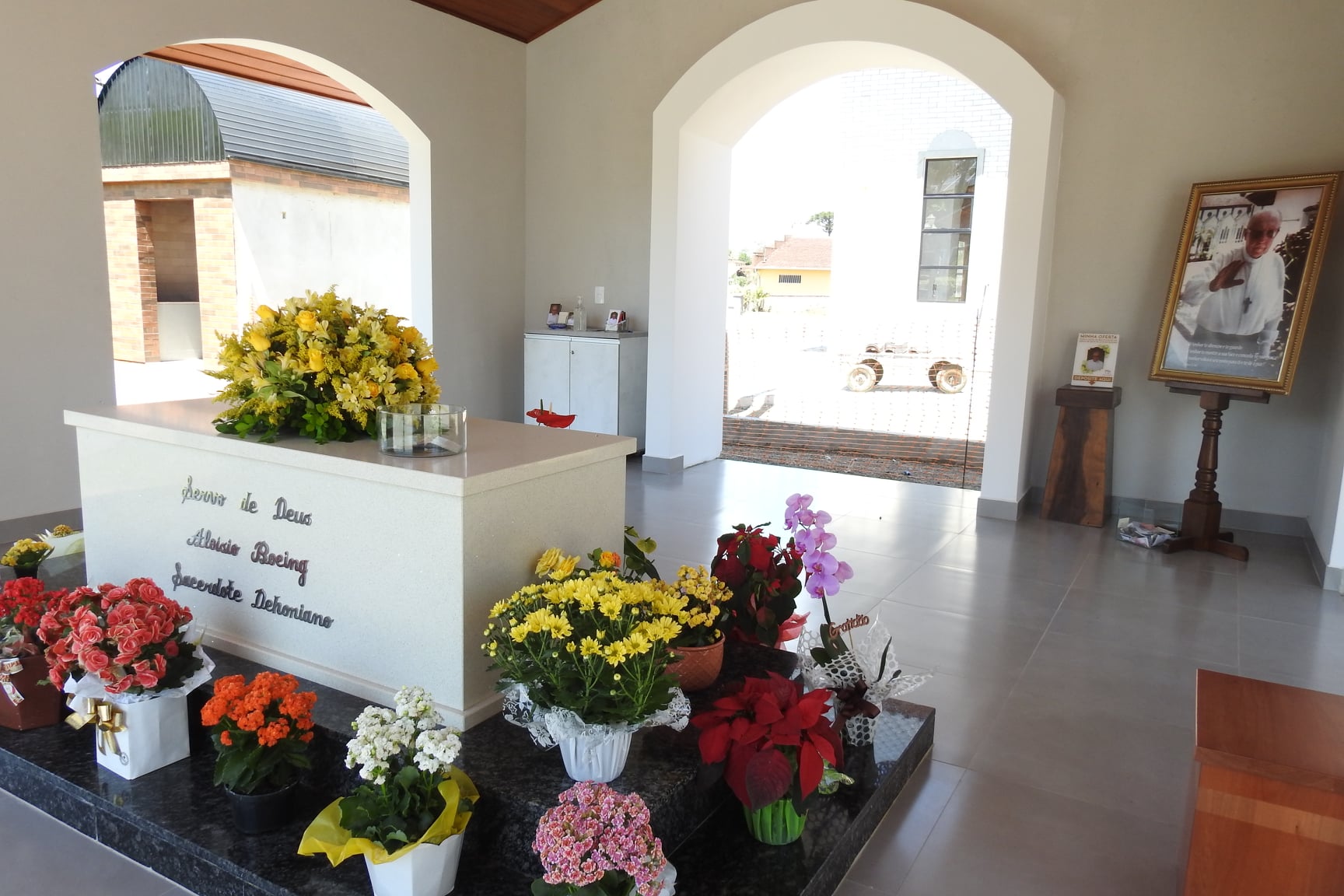 Hoje tem missas devocionais ao Servo de Deus Padre Aloísio