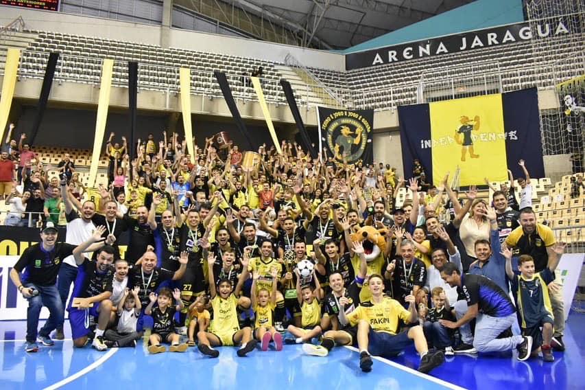 Jaraguá Futsal empata com São Lourenço no segundo jogo da Recopa e leva título da competição