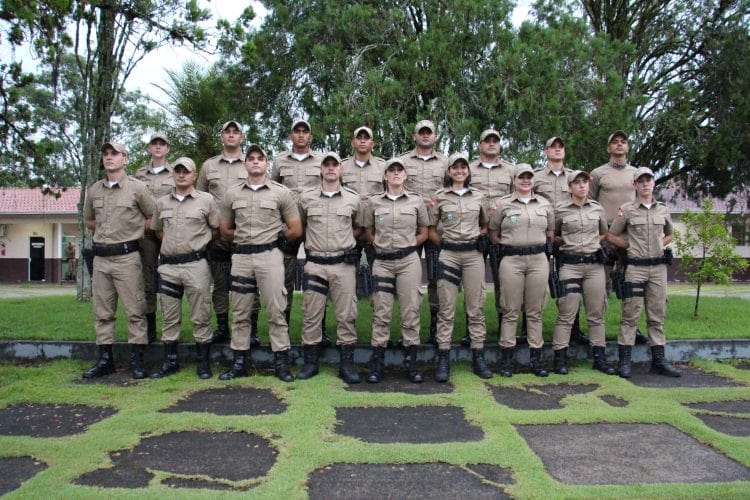 17 novos policiais se apresentam no 14º BPM