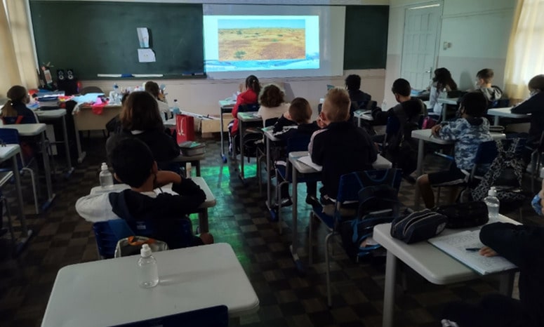 Proeva é apresentado nas escolas particulares de Jaraguá
