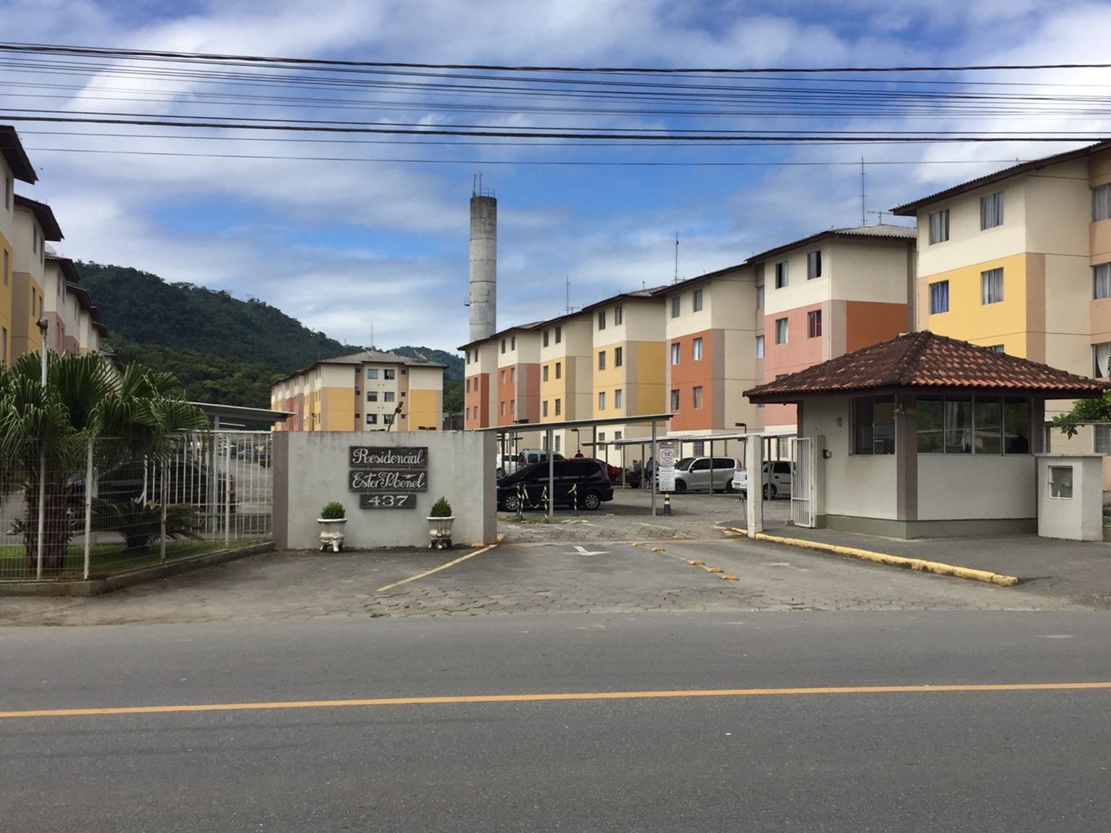 Diretoria de Habitação de Jaraguá alerta que vender imóvel de programa habitacional antes da quitação é ilegal