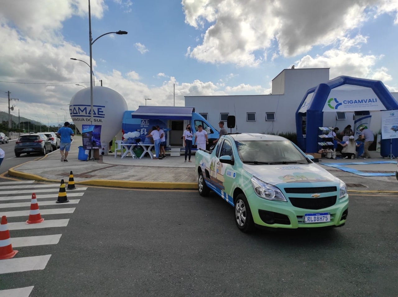 Samae realiza ação alusiva ao Dia da Água, na Via Verde