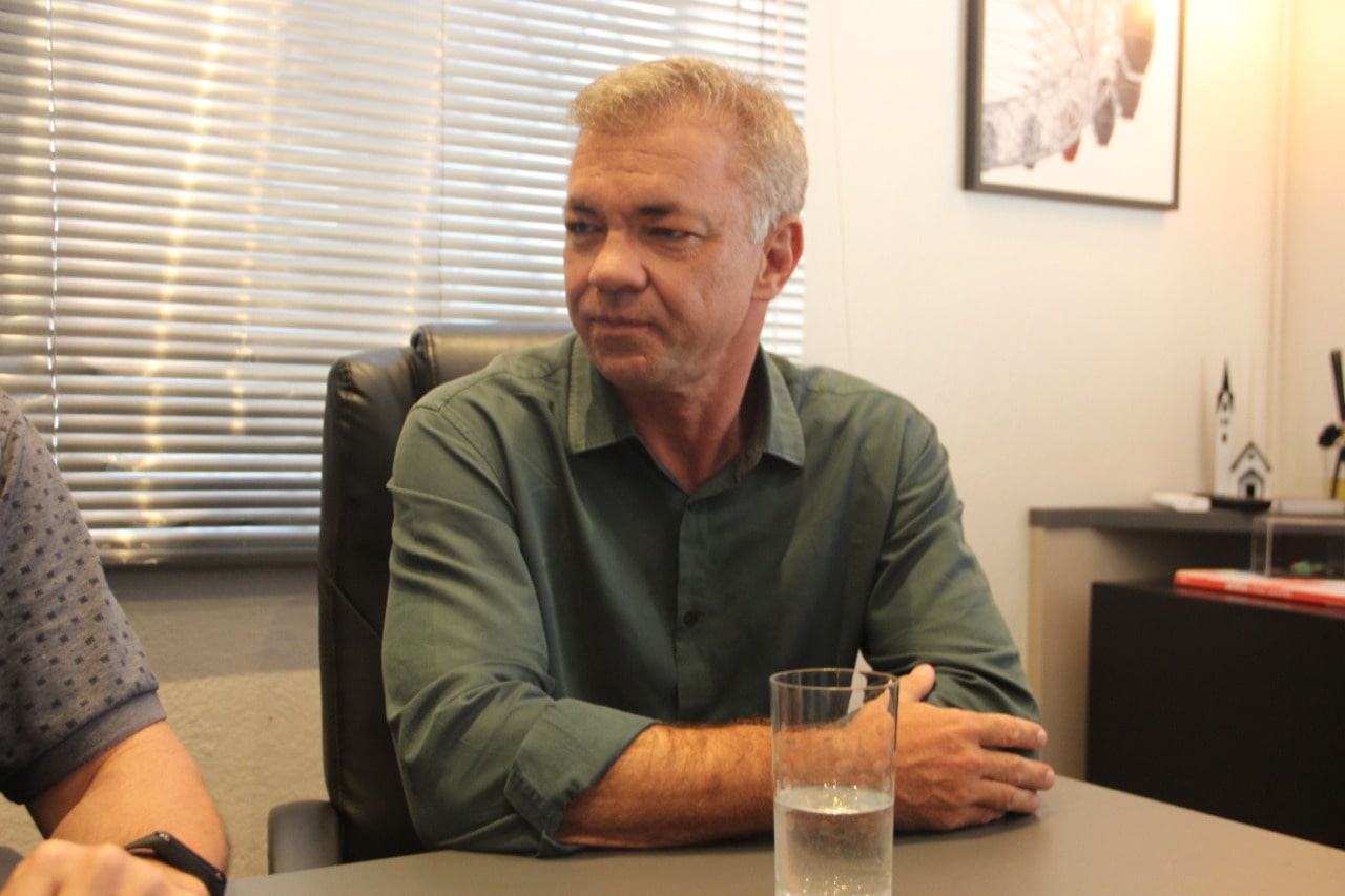 [VÍDEO] Pré-candidato Gean Loureiro visita JDV e concede entrevista exclusiva