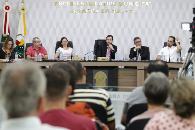 Segunda etapa da audiência sobre transporte é adiada em Jaraguá do Sul