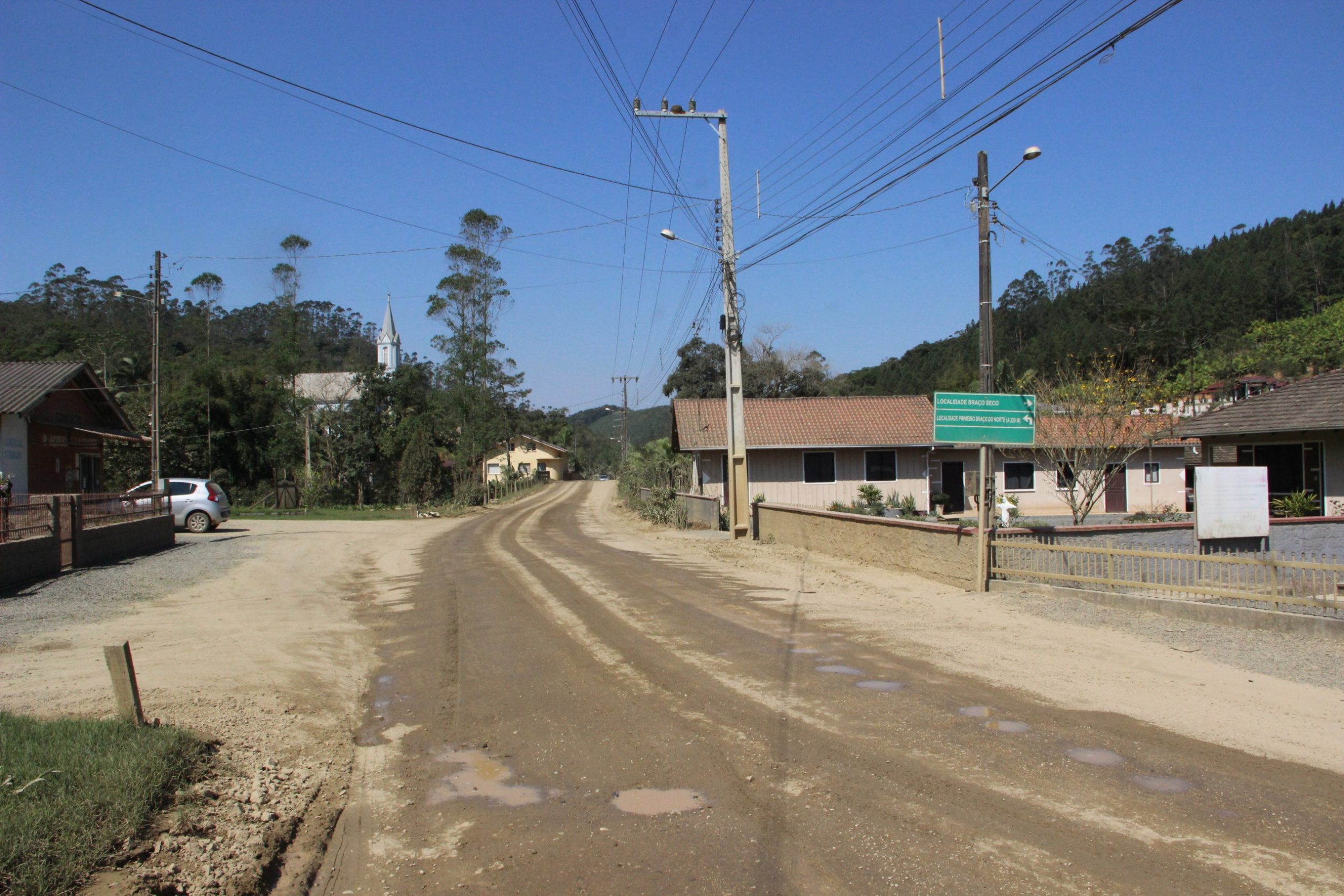 SC-414 fica R$ 3,7 milhões abaixo do valor referência