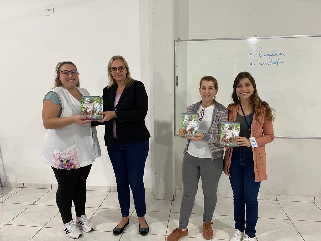 JDV Educação Massaranduba: Árvore Maçaranduba