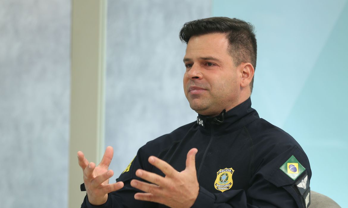 PRF terá aplicativo para atender usuários das rodovias até o fim do ano