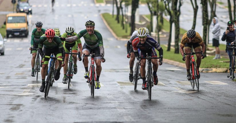 Equipe de ciclismo jaraguaense é destaque da 5ª e 6ª etapa do Campeonato Catarinense
