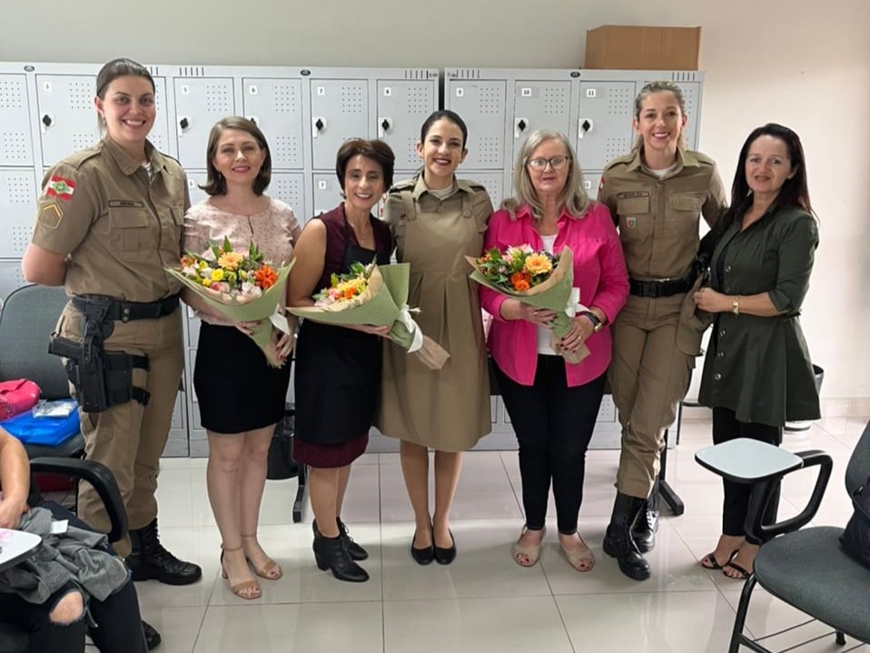 Rede Catarina do 14º BPM realiza evento à mulher