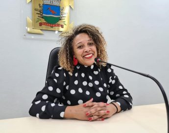 Professora Janira assume como vereadora em Guaramirim