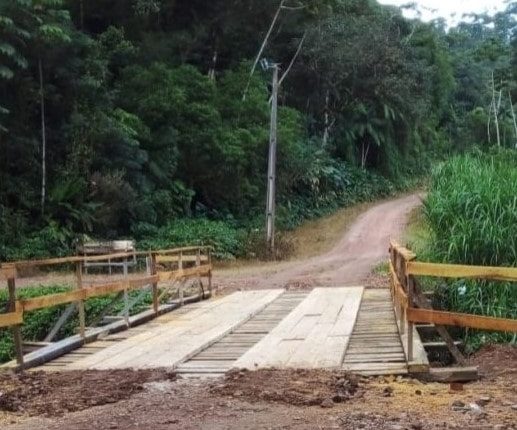 Garantidos recursos para escola e cabeceiras de 14 pontes para Corupá