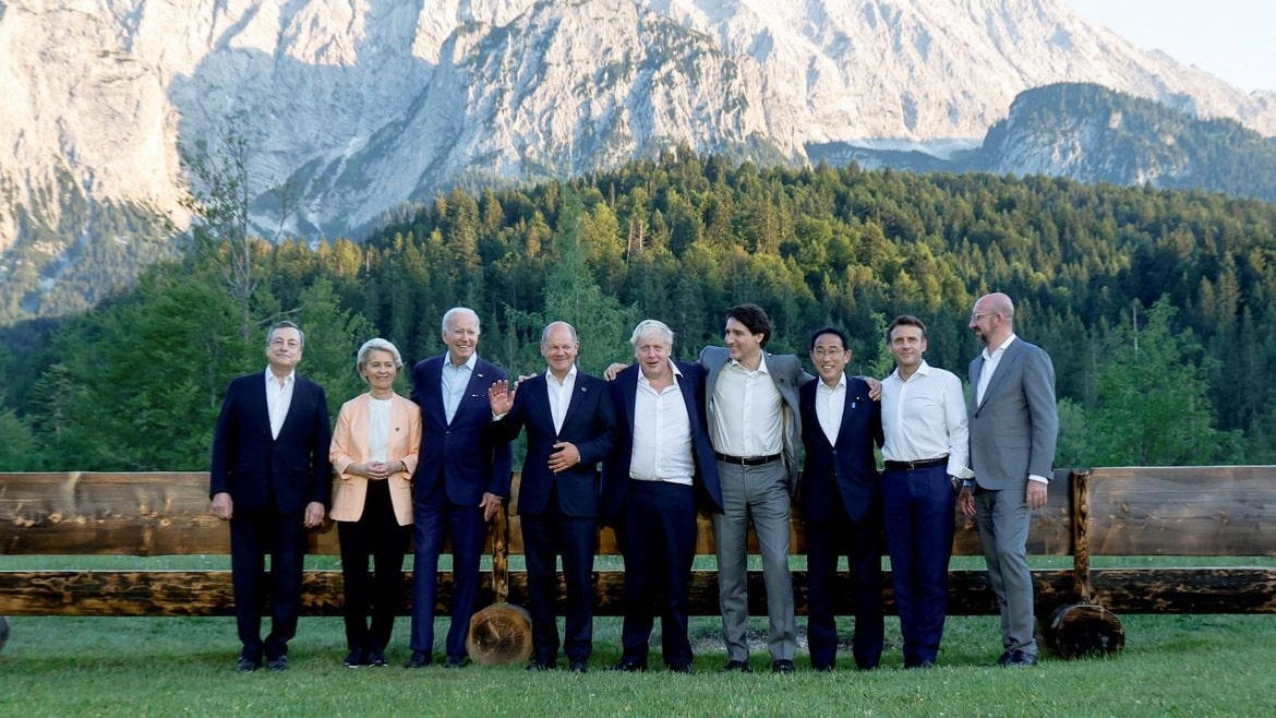 Guerra na Ucrânia precisa terminar até o inverno, diz Zelenskiy