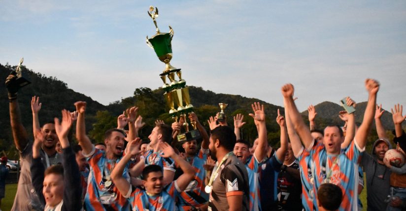 Amizade/Roma/Cruz é campeão do Campeonato Varzeano em Jaraguá