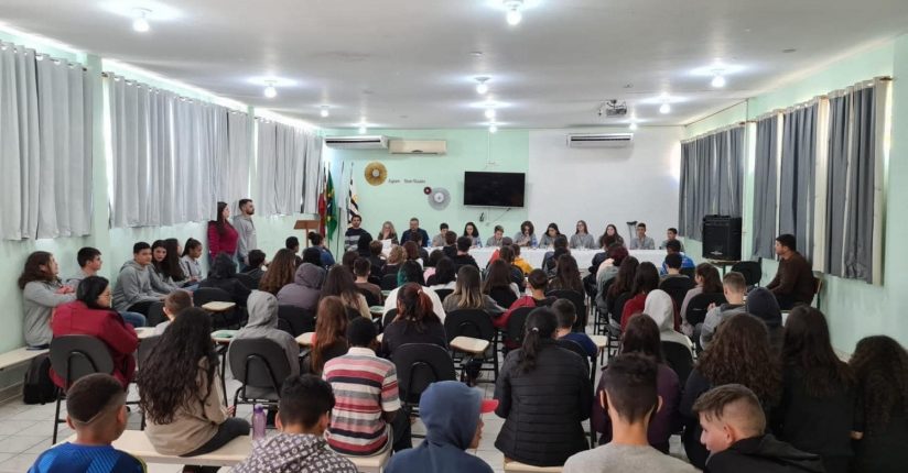 Câmara Mirim de Guaramirim volta com sessões itinerantes após mais de dois anos