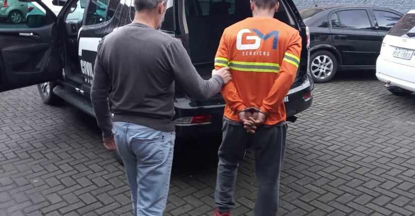 DIC prende homem acusado de tentativa de homicídio e roubo a taxista em Jaraguá do Sul DIC prende homem acusado de tentativa de homicídio e roubo a taxista em Jaraguá do Sul