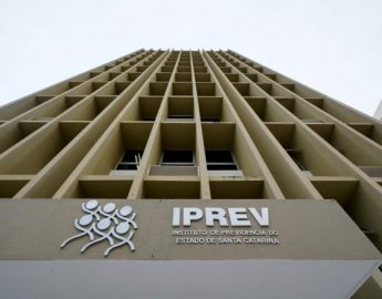 Iprev lança resoluções para regulamentar e normatizar serviços previdenciários de 2022 em SC