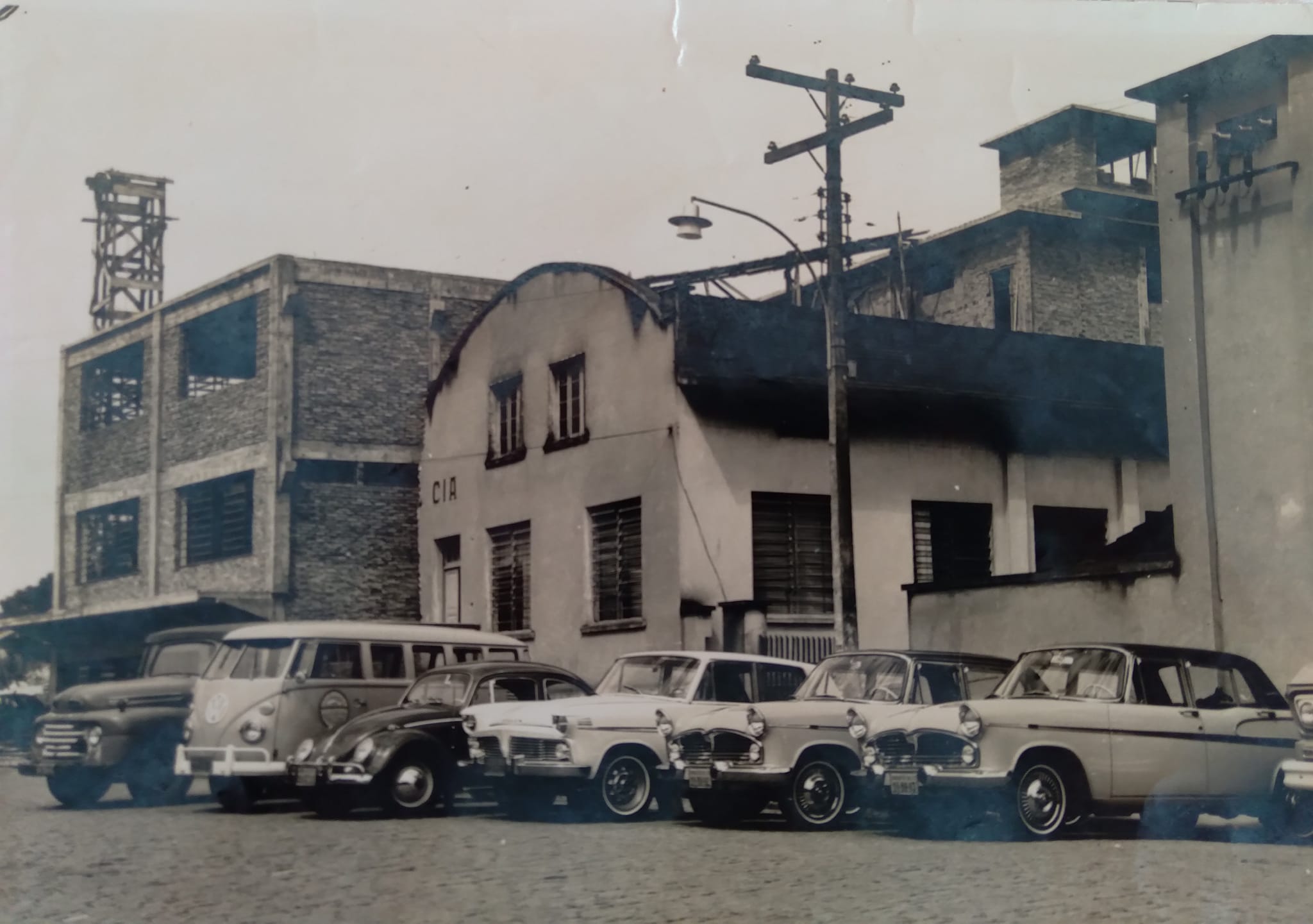 Coluna: Marcatto Chapéus na Avenida Marechal Deodoro