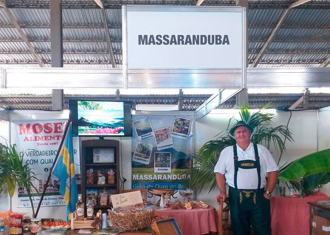 Turismo de Massaranduba mostra o seu potencial em evento em Corupá
