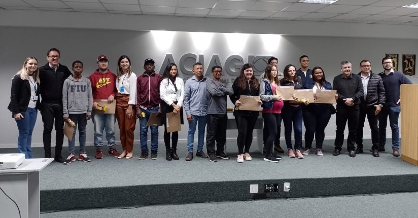 Fechada etapa de programa de formação com Aciag e Prefeitura de Guaramirim Fechada etapa de programa de formação com Aciag e Prefeitura de Guaramirim