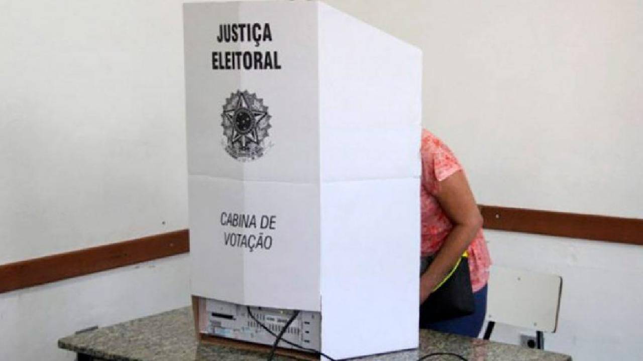 Voto em trânsito poderá ser feito com habilitação prévia