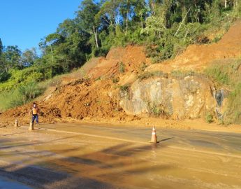 Motoristas devem transitar com cuidado pela SC-108 em Guaramirim