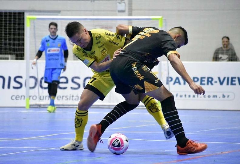 Jaraguá Futsal disputa a Taça Brasil, em Joinville