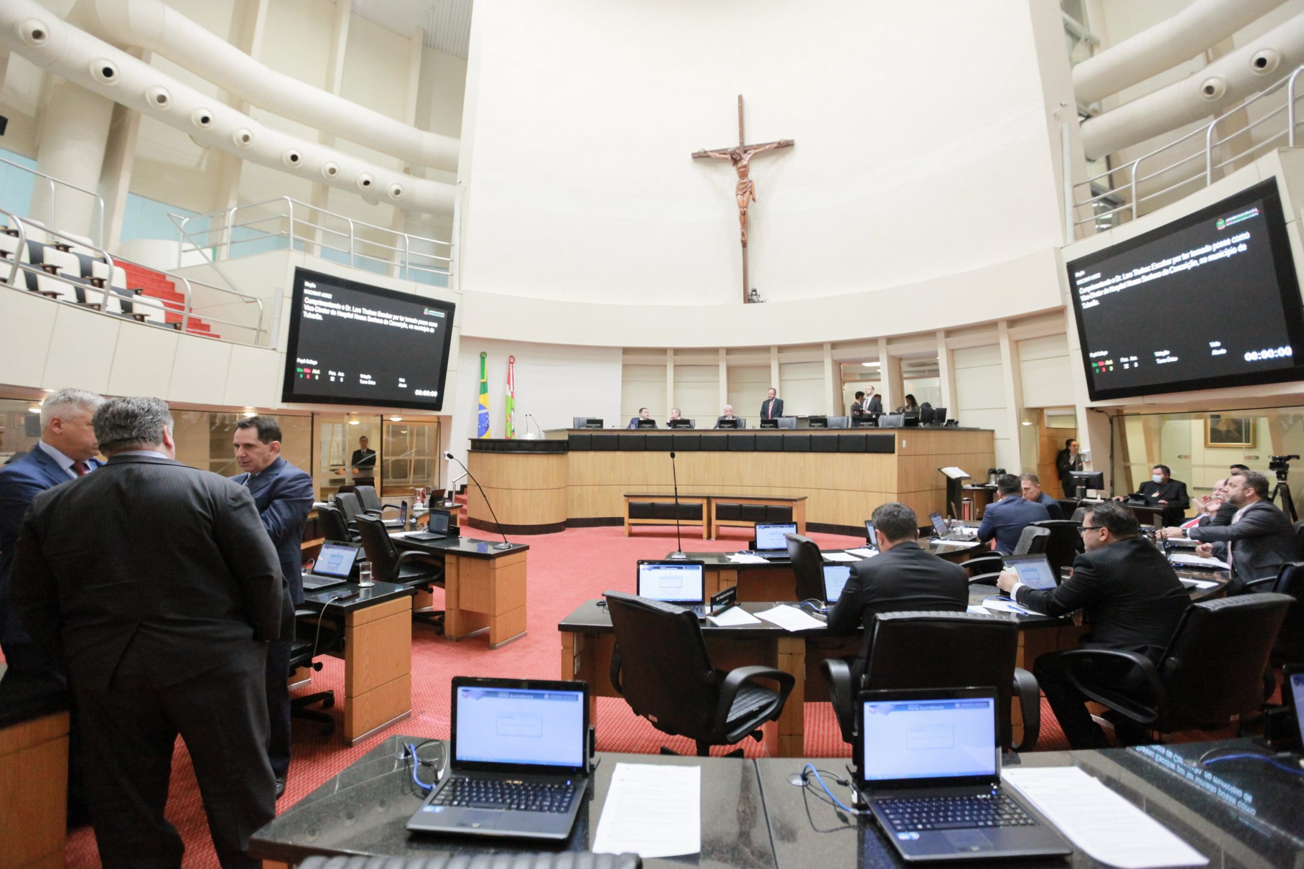 Educação entra como regra para repartir recursos do ICMS em SC