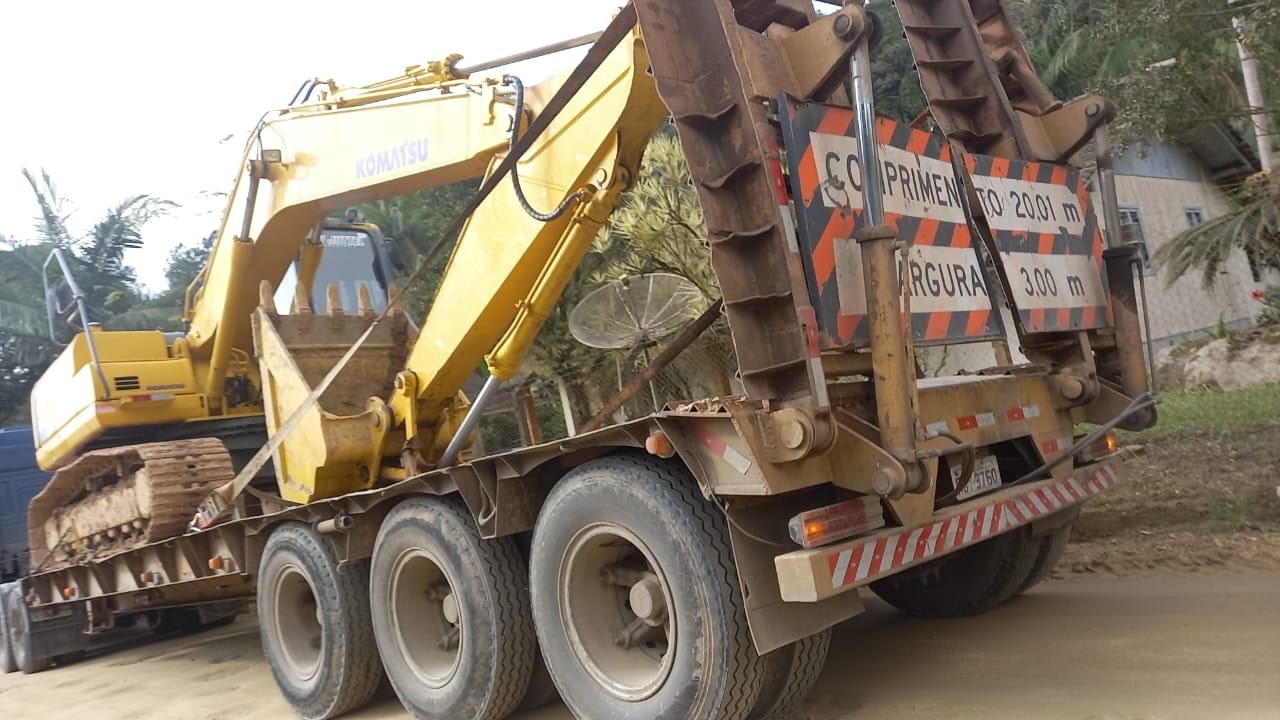 Empresa instala canteiro e placas na SC-414 para iniciar a obra