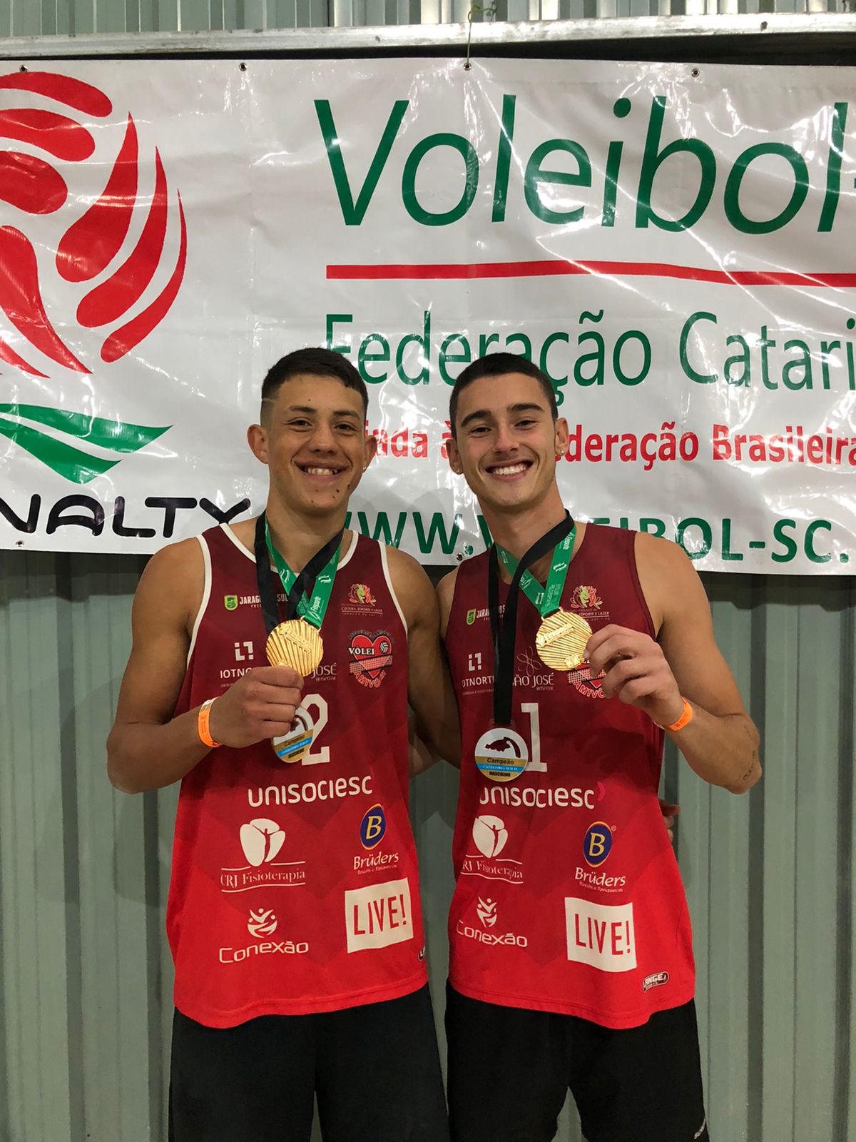 Vôlei de praia: dupla de Jaraguá vence invicta etapa em São José