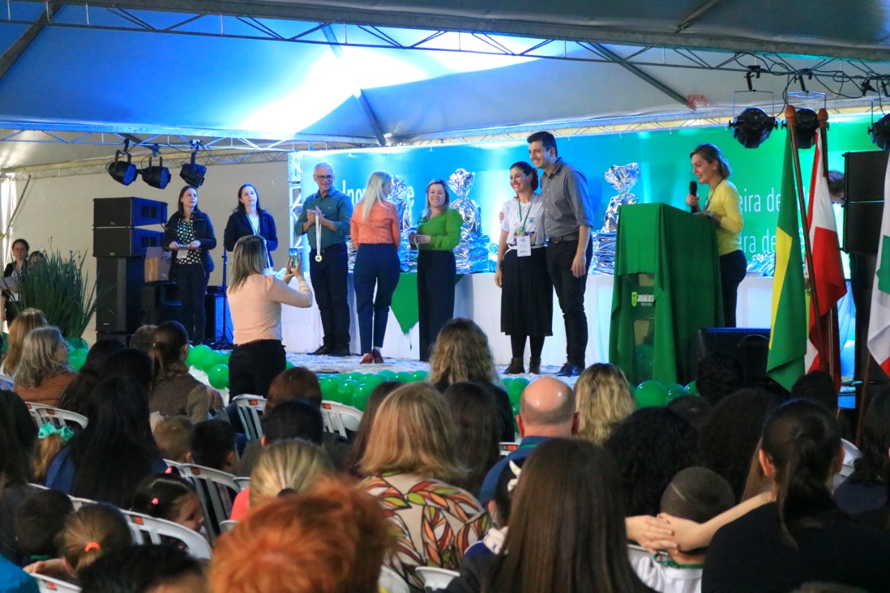 Feiras de Matemática e de Ciência foram a celebração do conhecimento