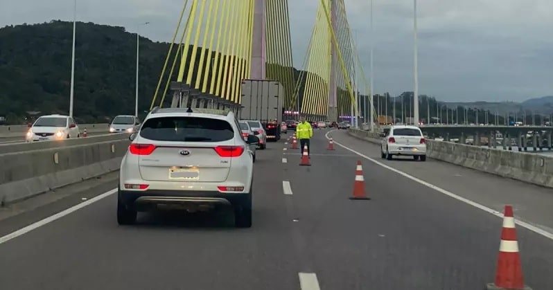 Boatos sobre a Ponte Anita Garibaldi causam desinformação