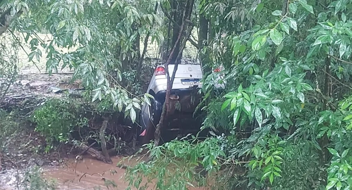 Bombeiros localizam corpo de criança levado pela enxurrada em Pato Branco