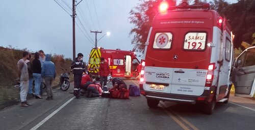 Acidente grave deixa três feridos em Schroeder