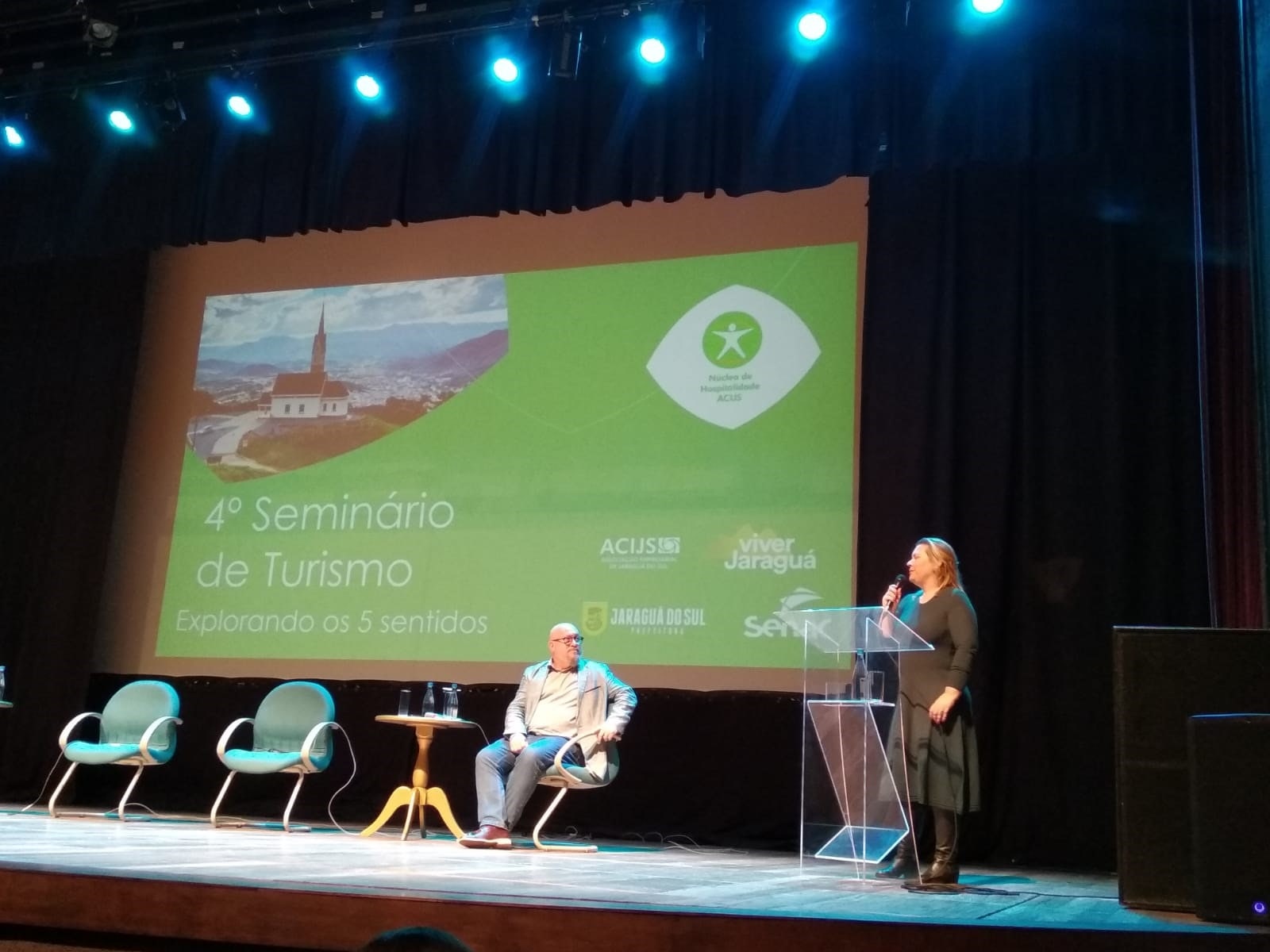 Formação continuada vai aprimorar o atendimento ao turista