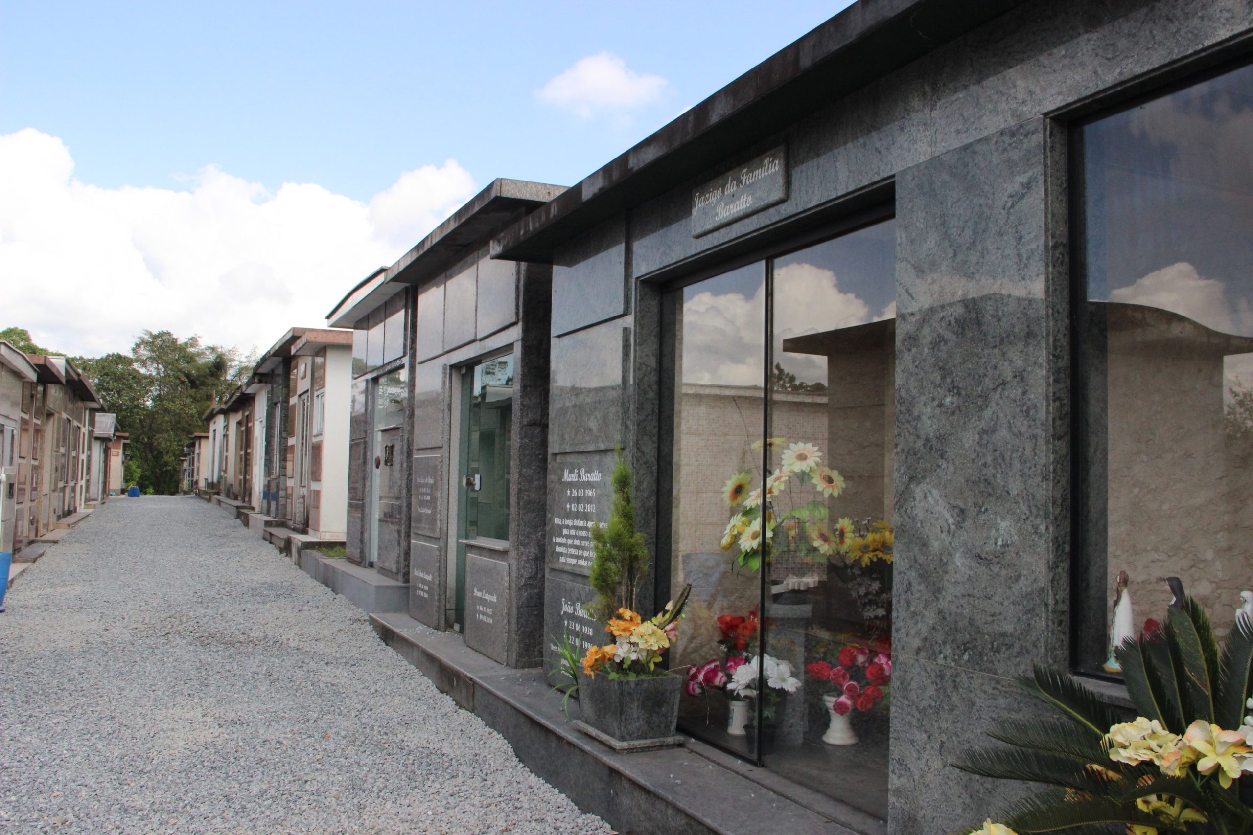 Município orienta para limpeza de túmulos para Finados 2022