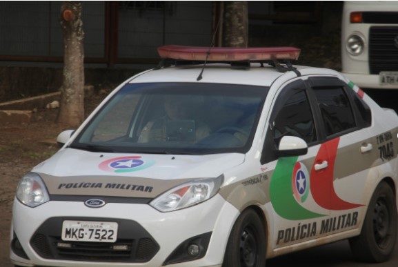 Mulher é baleada pelo ex-companheiro no Oeste de SC