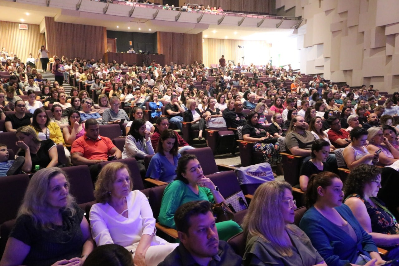Palestra com Marcos Piangers na Conferência do CMDCA lotou a Scar