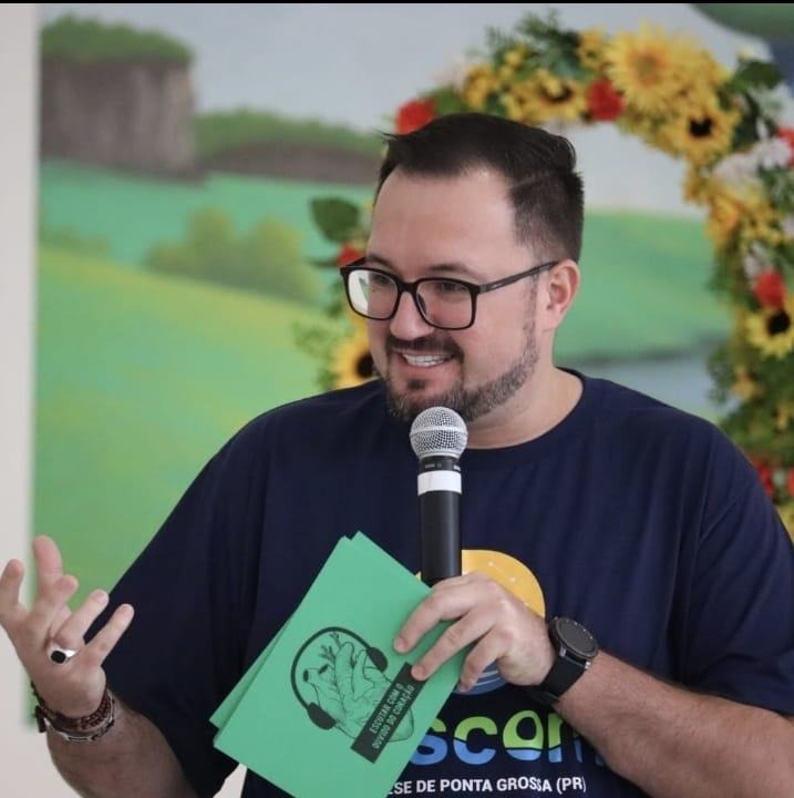 [VÍDEO] – Paciente mata Terapeuta a facadas em Ponta Grossa na tarde de hoje.