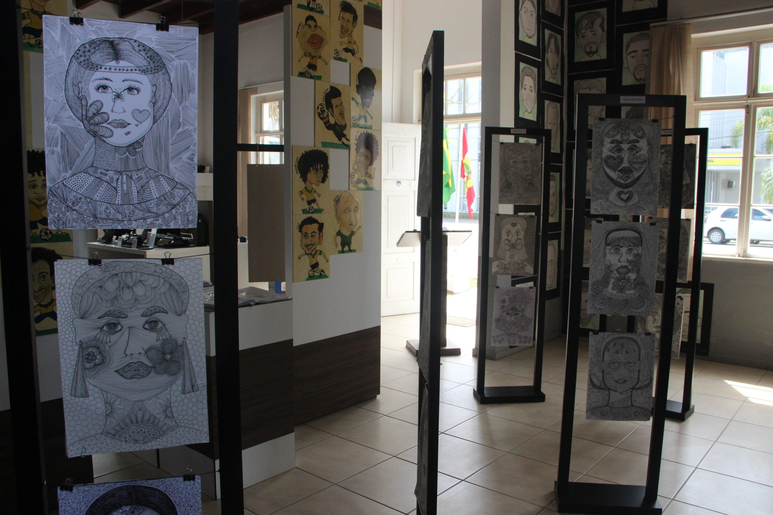 Obras de arte de Nise Bona em exposição até quarta-feira